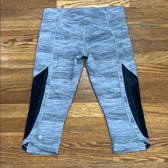 Lululemon Sun Runner Crop - Picture 3 of 4